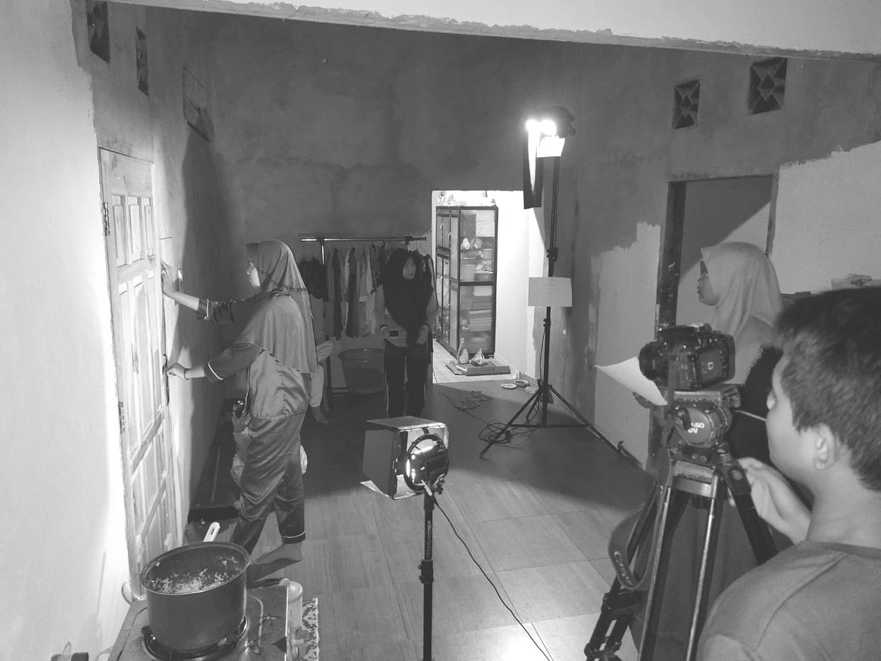 Kegiatan produksi Cinema 8 Batanghari untuk Festival untuk Festival Lomba Seni Siswa Nasional 2021BW